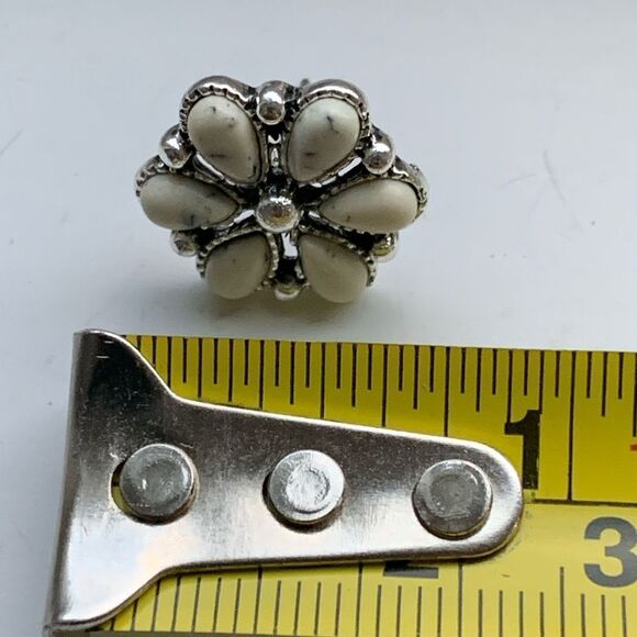 Faux White Buffalo Turquoise Stone Indian Native Tribal Western Earrings NEW - Picture 10 of 10